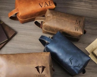 Custom Mens Toiletry Bag, Monogram Wash Bag, Groomsmen Pouch, Wedding Travel Bag, Best Man Proposal Gift for Fiance or Boyfriend