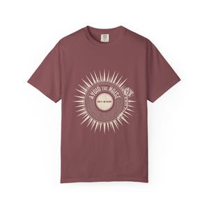 Maglietta Avoid The Noise Vinyl Record, maglietta vintage anni '80 Sunburst, maglietta Comfort Colors Distressed Side B Silence, regalo per collezionisti di dischi