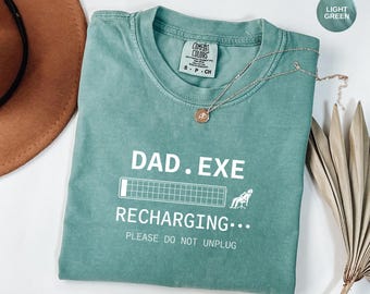 Dad.exe Recharging T-Shirt | Humorous Computer Dad Tee