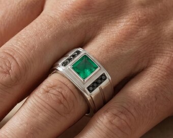 Emerald Cut Emerald Mens Ring, Black Spinel Signet Ring, Sterling Silver Statement Ring, Luxury Gift for Him, Fathers Day gift