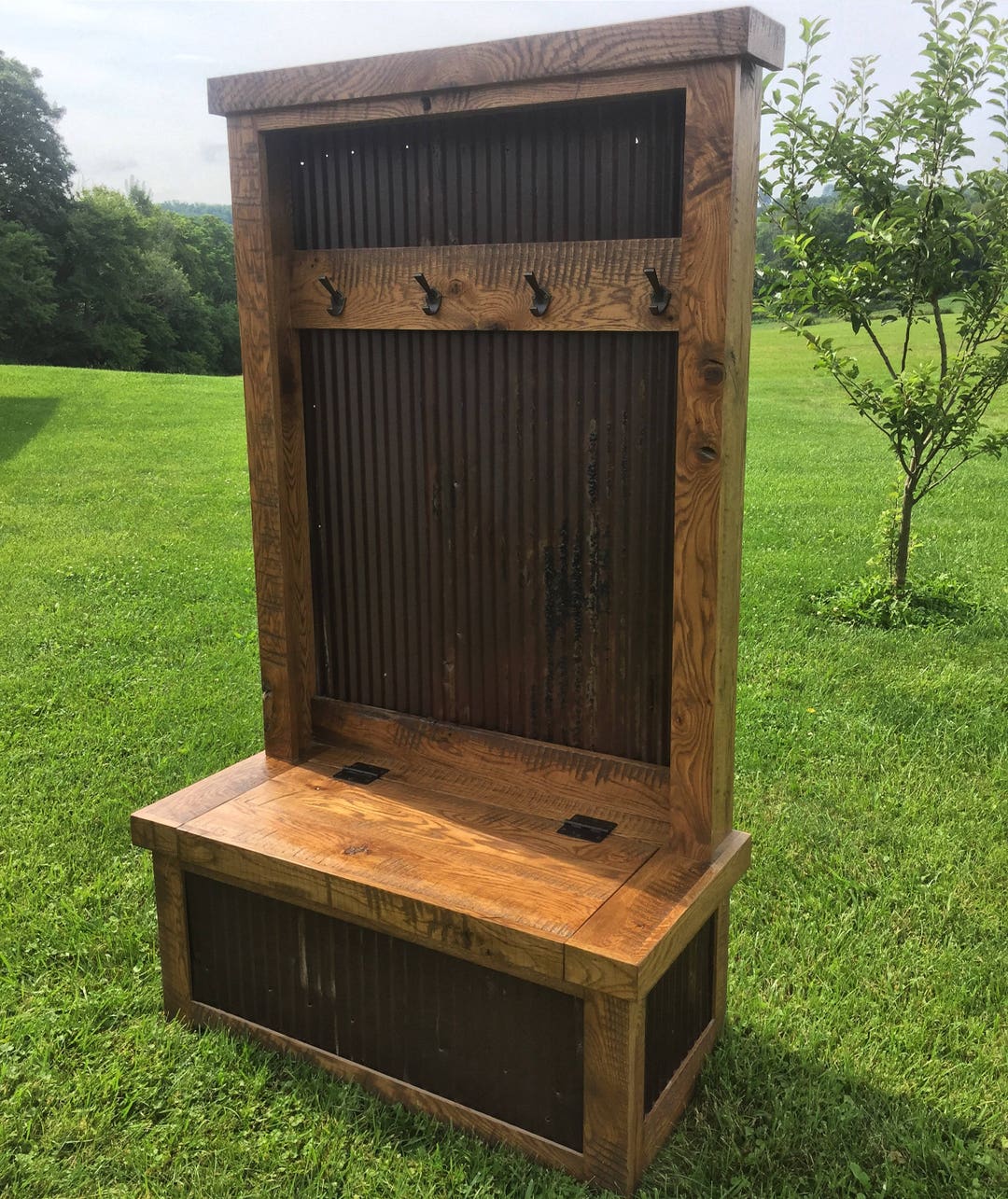 Oak/metal Hall Tree: 42