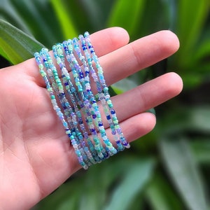 SET OF TEN blue confetti seed bead bracelets, stackable, small beaded bracelet, dainty bracelet, beach bracelet, elastic bracelet