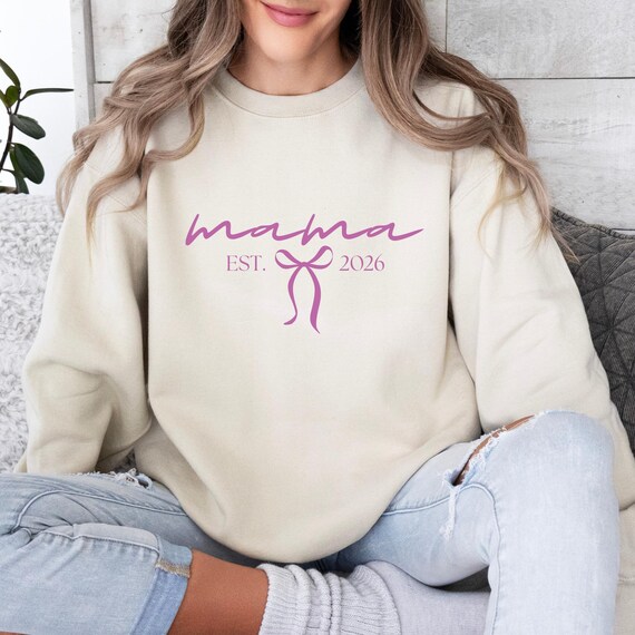 Personalisiertes Mama Sweatshirt Beige | Hoodie Muttertag Geschenk | Beste Mama Geschenk | Mama Est Pullover Jahr | Babyankündigung Geschenk