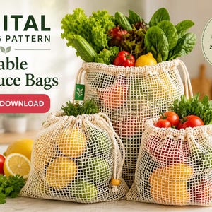 Puede incluir: Tres bolsas reutilizables para productos hechas de malla, llenas de frutas y verduras frescas. Las bolsas tienen cierres de cordón y están llenas de limones, tomates, lechuga y otros productos. El texto de la imagen dice: "DIGITAL SEWING PATTERN Reusable Produce Bags PDF DOWNLOAD".