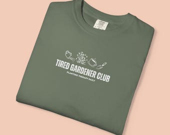 Camiseta del Club del Jardinero Cansado, Camiseta Divertida de Jardinería, Corriendo a base de Café y Plantas, Camiseta para Amantes de las Plantas, Regalo de Jardinería, Camiseta para Padres de Plantas