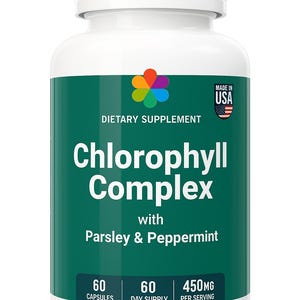 Puede incluir: Una botella blanca de suplemento diet&eacute;tico Chlorophyll Complex. La etiqueta verde tiene la inscripci&oacute;n "Parsley & Peppermint". Contiene 60 c&aacute;psulas, un suministro para 60 d&iacute;as y 450 mg por porci&oacute;n. Hecho en EE. UU.