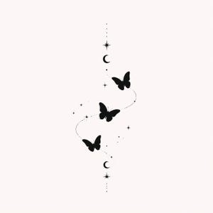 Puede incluir: Una ilustración gráfica en blanco y negro que presenta tres mariposas negras sólidas dispuestas en una secuencia vertical fluida. El diseño incluye delicadas líneas punteadas, pequeñas estrellas de cuatro puntas y formas de media luna.