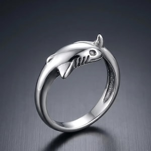 Mini Shark Ring 925 Sterling Silver, Shark Animal Ring, Ocean Sea Life Jewelry, Dainty Stackable Band Ring, Handmade Gift For Her