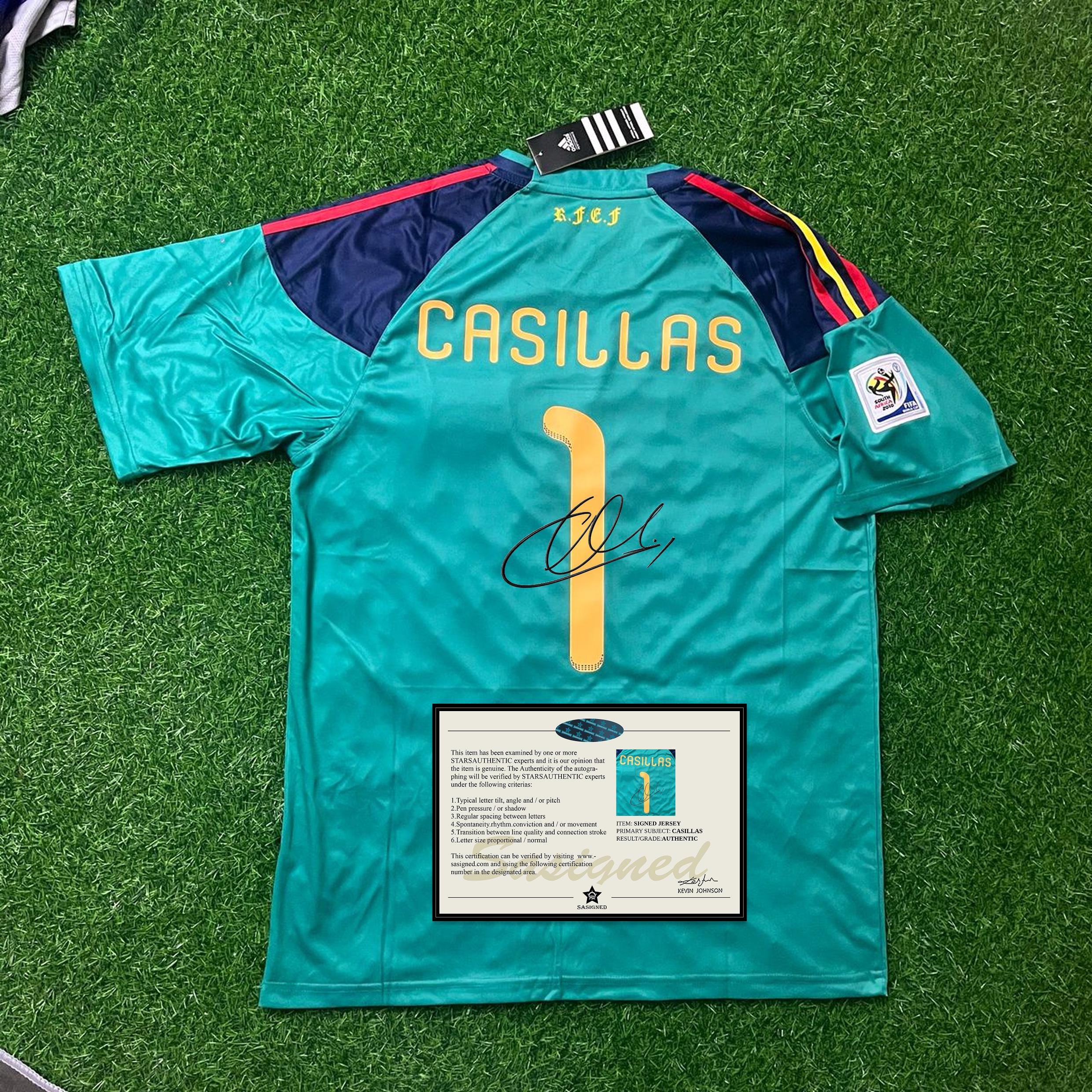 adidas スペイン代表 イケル・カシージャス（CASILLAS）ユニフォーム il_fullxfull.7922941460_8qsz.jpg