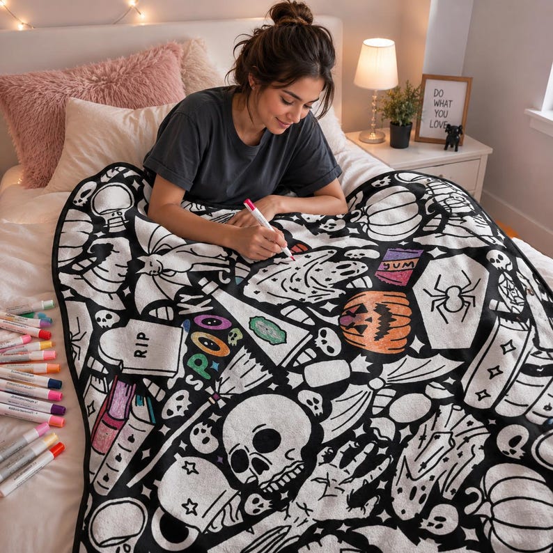 Personalisierte Maldecke mit waschbaren Markierungen, Färben Sie Ihre eigene Decke, DIY Familienaktivität, Entspannung und Stressabbau Geschenk Bild 3
