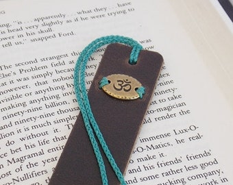 Om Bookmark, Aum Leather Bookmark, Yoga Bookmark, Buddhism Zen Bookmark, Pranava Book Mark, Meditation Leather Bookmark, Yoga Teacher Gift