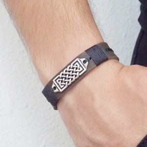 Viking Bracelet, Medieval Leather Bracelet, Norse Leather Bracelet, Celtic Bracelet, Men&#39;s Leather Bracelet, Celtic Knotwork Bracelet Cuff