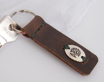 Porte-clés arbre de vie personnalisé, porte-clés en cuir celtique gravé, porte-clés arbre de vie païen, porte-clés Woodland, cadeau du 3e anniversaire