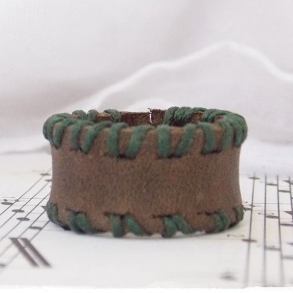 Celtic Wedding Ring, Irish Wiccan Ring, Woodland Ring, Men's Leather Ring, Norse Paggan Band, Nordic Leather Ring, Tribal Leather Ring