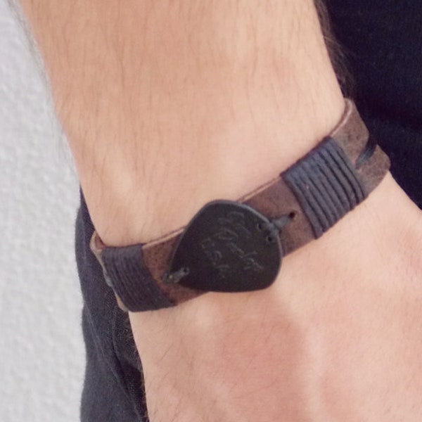 Guitar Pick Bracelet, Personalized Men's Bracelet, Rocker Leather Bracelet, Men's Leather Bracelet, Musician Leather Bracelet, Pick Bracelet