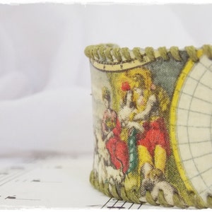 Manchette Renaissance en cuir, bracelet victorien, bracelet manchette en cuir, manchette serviettage antique, bracelet manchette en cuir carte ancienne, bijoux en cuir