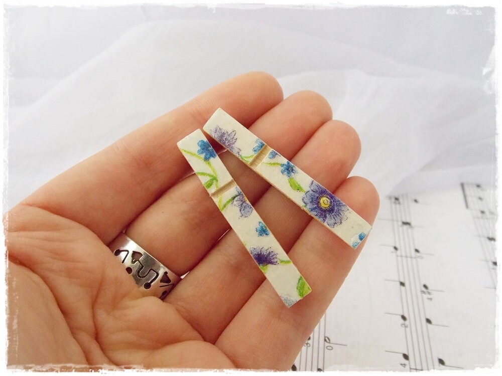 Decoupage Ohrstecker Vergissmeinnicht Ohrringe blaue Blume Ohrstecker Holzstecker - Bild 2 von 7