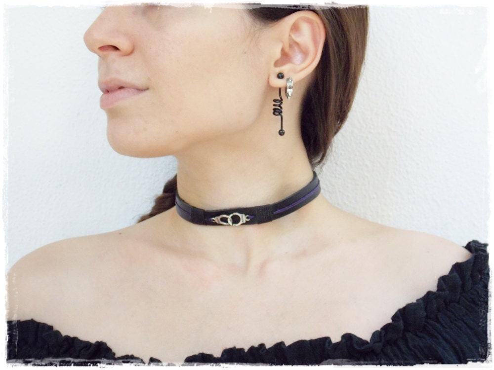 Gargantilla de cuero negra con cuello de cuero esposas BDSM gargantilla gótica - Imagen 3 de 16