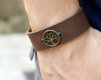 Celtic Tree of Life Bracelet, Minimal Leather Bracelet, Nordic Men's Bracelet, Wide Bracelet Gift for Him, Viking Cuff