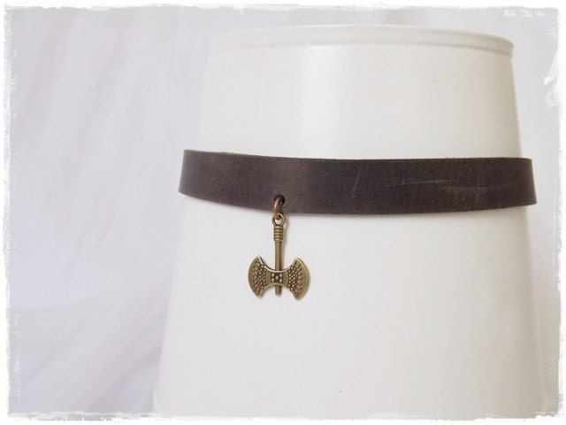 Battle Axe Choker Leather Choker BDSM Leather Collar Labrys Choker Double-Headed - Picture 3 of 17