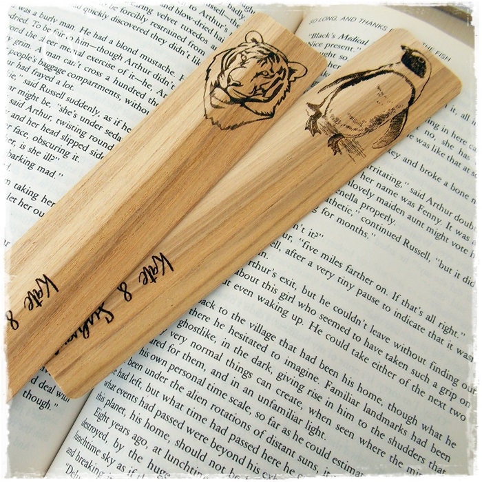 Lotus Flower PERSONALIZED Bookmark Yoga Engraved Wooden Bookmark Yoga Teacher - Bild 6 von 9