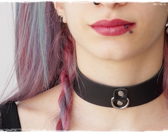 PERSONALIZED D-Ring Bondage Choker,Bondage Restraint Collar, Black Leather Day Collar