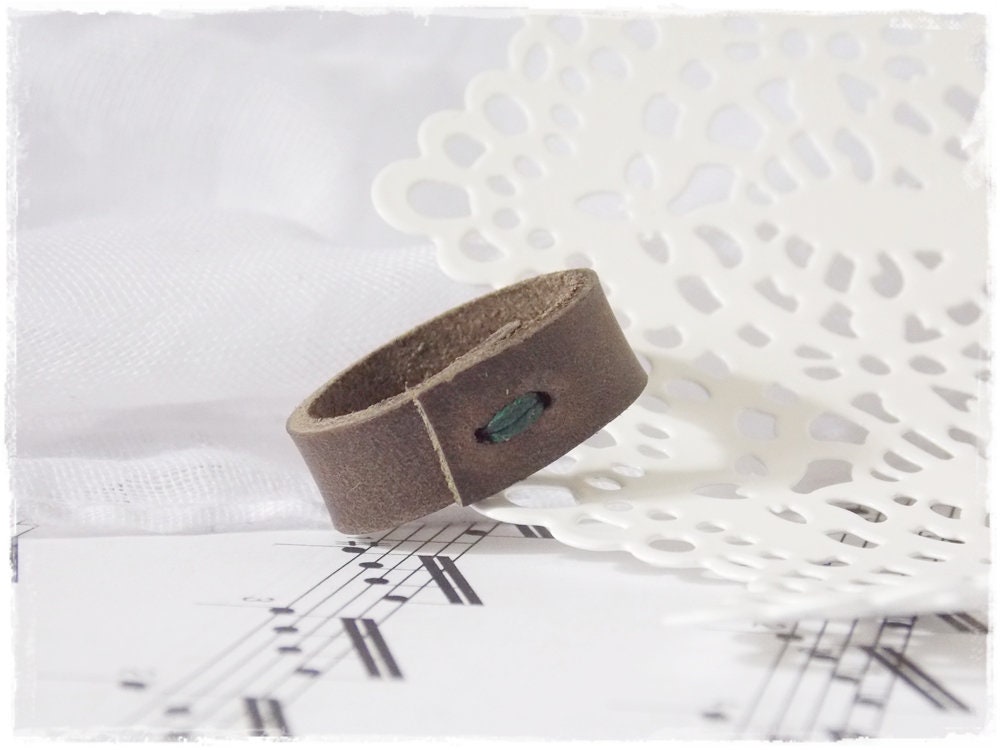 Men's Leather Ring Minimal Black Leather Band 3rd Anniversary Ring Vampire Ring - Picture 8 of 14