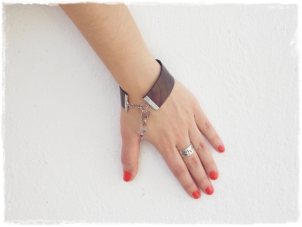 Leder Lederarmband Lila Armband Manschette Pyrographie Natur Armband Elfe - Bild 2 von 13