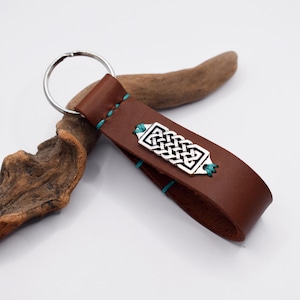 Celtic Keyring, Celtic Elven Keyfob, LARP Elvish Keyring, Leather Keyfob, Gaeling Leather Key-Chain, Norse Wiccan Keyring, Viking Keyfob