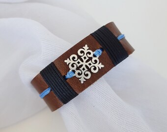 Personalized Snowflake Leather Bracelet