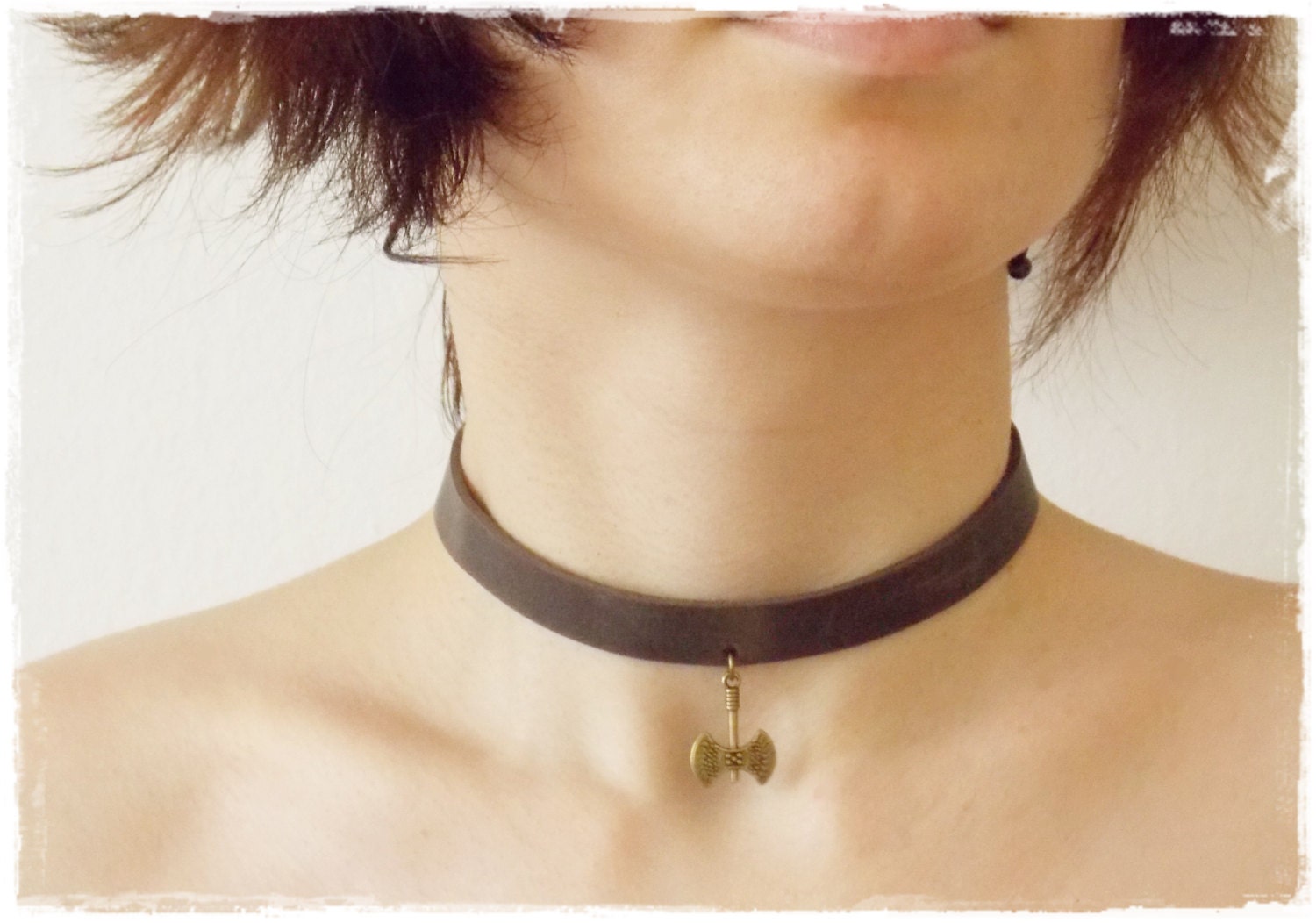 Battle Axe Choker Leather Choker BDSM Leather Collar Labrys Choker Double-Headed - Picture 2 of 17