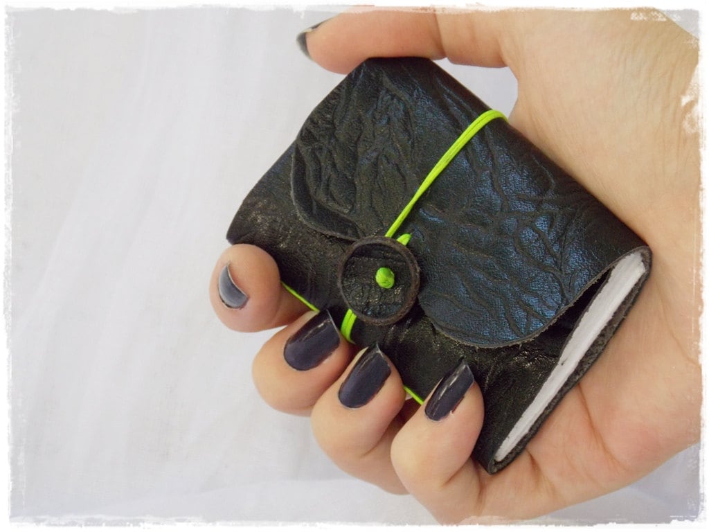 Black Leather Notebook Gothic Hand-Bound Sketchbook Mini Leather Journal Goth - Picture 5 of 12