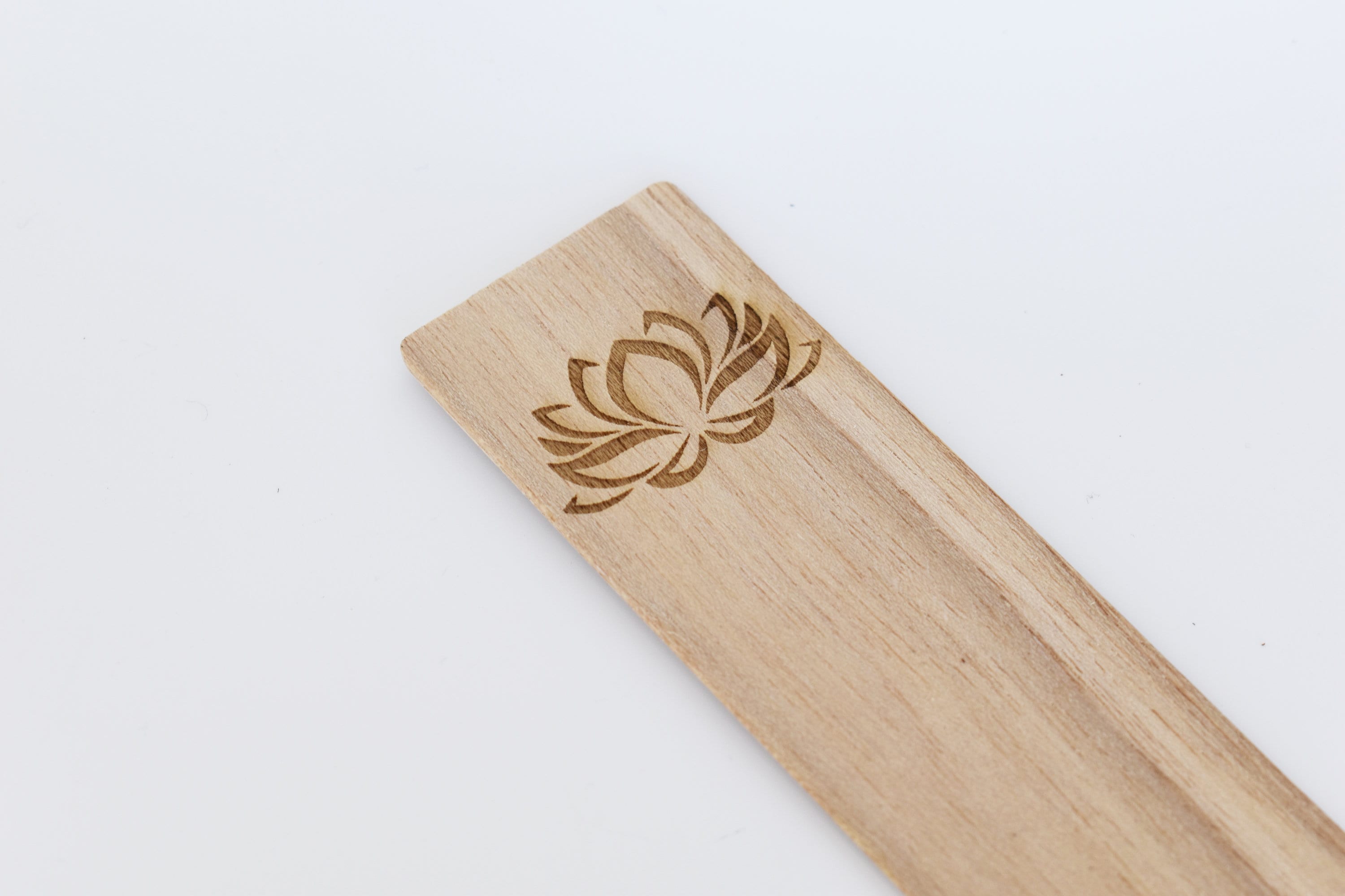 Lotus Flower PERSONALIZED Bookmark Yoga Engraved Wooden Bookmark Yoga Teacher - Bild 4 von 9