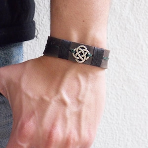 Keltische herenarmband, Ierse leren armband, leren herenarmband, Keltische sieraden voor hem, Dara-knooparmband, Keltische knooparmband manchet