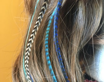 Feather hair extension clip in blue, turquoise, pale blue and grizzly, choice of clip color. Hair clip, festival hair, blue, hair feathers
