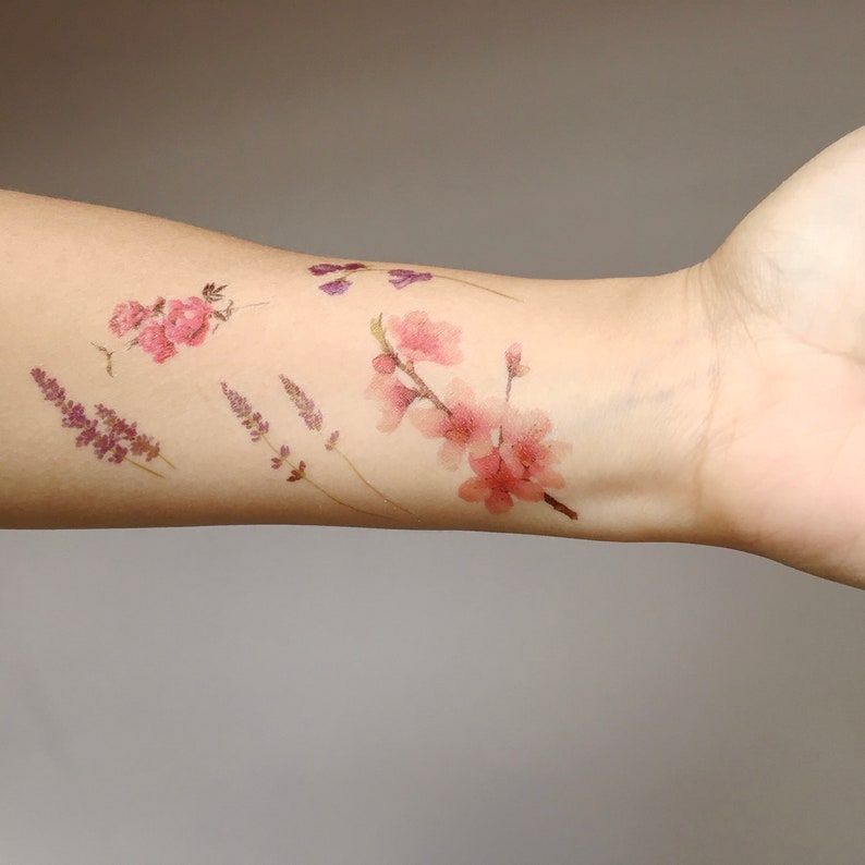 5 Delicate Floral Temporary Tattoos. Fresh Spring Bouquet - Etsy