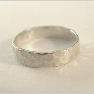 gift mens women ring unisex 925 sterling silver hammered birthday gift for him wedding band image 3