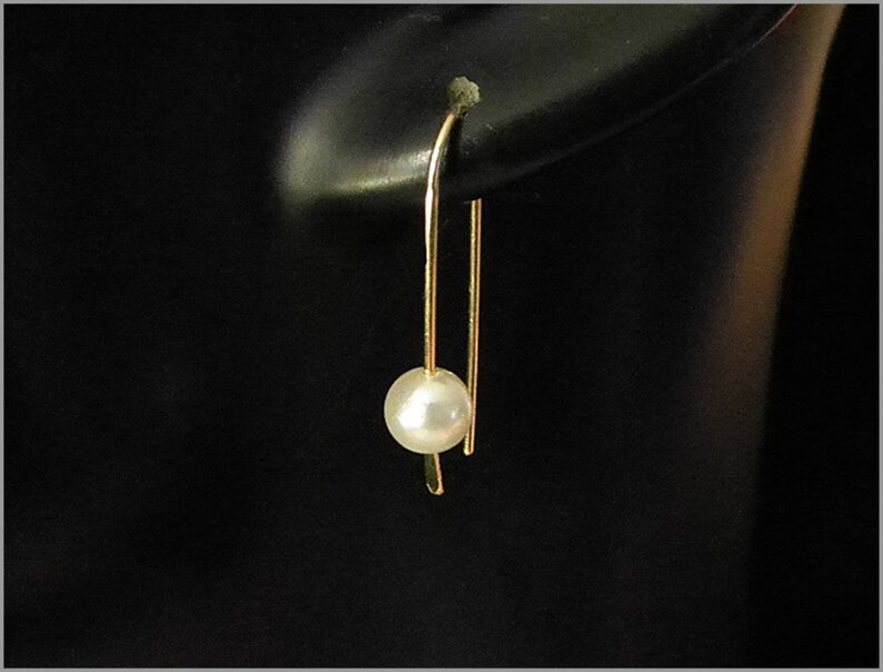 minimalist earrings gold silver rosegold pearl hoops mother of pearl image 3