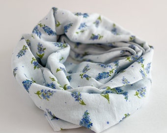 Lilac infinity scarf / Lilac print scarf / Blue floral gift idea