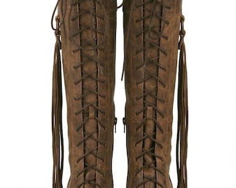 Envío de zapatos largos