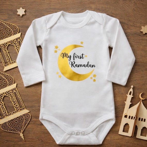 My First Ramadan Baby Bodysuit – Islamic Baby Outfit, Ramadan Gift, Eid Baby Clothes, Newborn by AllerleiPlottereiByS