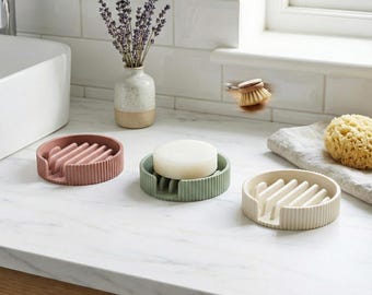 Modern Ribbed Soap Dish - Minimalist 3D Printed Bathroom Décor - Self-Draining Soap Saver - Eco-Friendly Sustainable Home Accessory