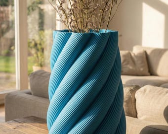 Modern Spiral Ribbed Vase |Minimalist Home Décor | Textured Modern Centrepiece for Dried Flowers Geometric Eco-Friendly Housewarming Gift