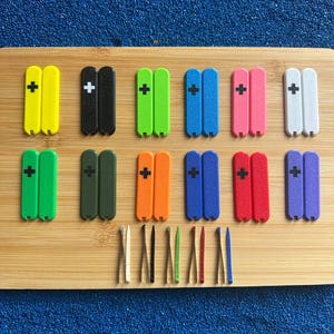 Cachas personalizadas de PETG para navaja Victorinox de 58 mm – Incluye pinzas y palillo de dientes - Versión 0.1