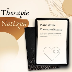 Può includere: Un tablet digitale mostra del testo in tedesco: "Plane deine Therapiesitzung." Un taccuino nero con pagliuzze dorate è accanto al tablet. Lo sfondo presenta forme astratte marroni e beige.