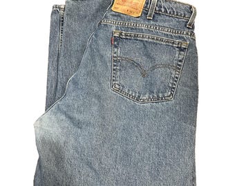 Vintage 90-tals Levis 560 Jeans Herr 42x30 Blå Bomullsdenim Comfort Fit Avsmalnande USA