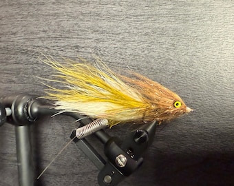 Big Junk Streamer Fly - Olive and Gold