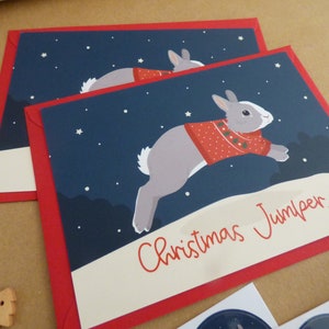 Juego de 2 postales "Little Christmas Jumper". ¡Perfectas para los amantes de los conejos! Tarjeta navideña con forma de conejo.