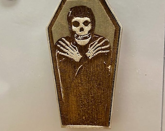 Punk Horror Skull Wood Magnet | Misfits-Style Gothic Magnet | Handmade Wood Fridge Magnet | Horror Punk Decor