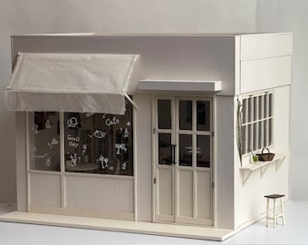 Miniatur Puppenhaus Display, Möbel stehen zum Kauf zur Verfügung
